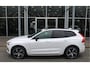Volvo XC60 Recharge T6 AWD R-Design | Schuif/kanteldak | Blis | 21" LMV | Camera | Draadloze telefoonlader \ Styling kit
