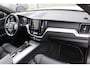 Volvo XC60 Recharge T6 AWD R-Design | Schuif/kanteldak | Blis | 21" LMV | Camera | Draadloze telefoonlader \ Styling kit