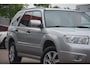 Subaru Forester 2.0 X Comfort Pack 1e eigenaar 183065 NAP met oa leren bekleding stoelverwarming trekhaak navigatie koplampsproeiers