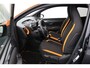Toyota Aygo 1.0 VVT-i TeamNL | JBL Audio | Climate Control | Automatische Airco | Achteruitrijcamera | Bluetooth |
