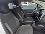 Renault Captur 1.2 TCe Intens - AUTOMAAT - CARPLAY/ANDROID - CLIMATE - CRUISE - FULL LED - NL AUTO - WIT METALLIC