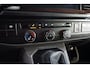 Volkswagen Transporter 2.0 TDI L2H1 30 Dubbel Cabine Bulli | Achteruitrijcamera | Apple Carplay/Android Auto | Comfortstoel(en)