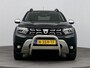 Dacia Duster 1.0 TCe Bi-Fuel Prestige 100PK | Navigatie | Leder | Achteruitrijcamera | Stoelverwarming | Climate Control | Bullbar | 17'' Inch Lichtmetalen Velgen | Privacy Glass