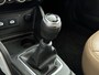 Dacia Duster 1.0 TCe Bi-Fuel Prestige 100PK | Navigatie | Leder | Achteruitrijcamera | Stoelverwarming | Climate Control | Bullbar | 17'' Inch Lichtmetalen Velgen | Privacy Glass