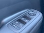 Hyundai Santa Fe 1.6 T-GDI HEV Premium Sky 7p. Nieuw model! Full Hybride met Panorama Schuifdak, Navigatie, Leder en 7 Persoons Uit voorraad leverbaar!