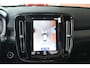 Volvo XC40 2.0 B3 163PK AUTOMAAT R-DESIGN Panodak | Adapt.Cruise | Navi | 360 Camera | NL Auto | Harman&Kardon | Led | Memory | 20 Inch Lm |