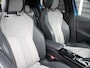 Peugeot e-208 GT Pack 50 kWh 136PK inclusief batterijtest Navigatie, Alcantara Leder, Achteruitrijcamera, Keyless, Panoramadak, Parkeersensoren Voor & Achter