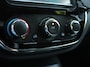 Renault Captur 1.2 TCe Limited 120 AUTOMAAT / TREKHAAK / DEALER OND. / NAVI / PDC A / LEDER / KEYLESS / DAB / CRUISE / AIRCO / PRIV GLASS / START/ STOP / 16''