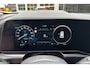 Kia Niro 1.6 GDi Hybrid ExecutiveLine Airco | Trekhaak | 18" Lm velgen | Stoelverwarming en verkoeling | Camera | Navigatie | Head-up display | Demo vraag naar beaschikbaarheid