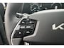 Kia Niro 1.6 GDi Hybrid ExecutiveLine Airco | Trekhaak | 18" Lm velgen | Stoelverwarming en verkoeling | Camera | Navigatie | Head-up display | Demo vraag naar beaschikbaarheid