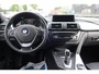 BMW 3-Serie Touring 320d EffitDyn Edit. High Exe. ADAP-CRUIS_PRO-NAVI_HUDUP_CAM_LED.