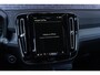 Volvo XC40 B4 Plus Dark | Google Maps | Trekhaak | Verwarmbare voorruit | Geheugen best. stoel | Adaptive Cruise | Stoel-/stuurverwarming | Keyless entry
