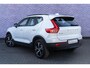 Volvo XC40 B4 Plus Dark | Google Maps | Trekhaak | Verwarmbare voorruit | Geheugen best. stoel | Adaptive Cruise | Stoel-/stuurverwarming | Keyless entry