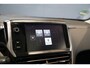 Peugeot 208 1.2 PureTech Allure + PANORAMA