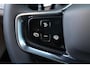 Volvo EX90 Twin Motor Ultra 7p. 111 kWh - Luchtvering - Pilot Assist Pack - Climate Pack - Bose Premium sound - HD Pixel LED koplampen - Verwarmbare voorstoelen - Verwarmbaar stuurwiel - Softclose portieren - Phone as key - 360º camera - Getint glas - Head-up display - Panoramadak - 7-persoons - 22' LMV