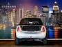 MINI One Cabrio Sidewalk