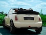 MINI One Cabrio Sidewalk