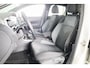 Volkswagen Taigo 1.5 TSI R-Line 150 PK DSG (Automaat) | Panorama dak | Black Style pakket | Parkeer camera | Stoelverwarming |