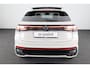 Volkswagen Taigo 1.5 TSI R-Line 150 PK DSG (Automaat) | Panorama dak | Black Style pakket | Parkeer camera | Stoelverwarming |