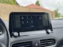 Hyundai Kona Electric EV Premium 64 kWh 3-Fase Lader | Schuif-/Kanteldak | Navigatie | Stoelventilatie + -verwarming | Head-Up Display | Leder | Adapt. Cruise Control | Rijklaarprijs!