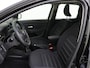 Dacia Duster 1.0 TCe Bi-Fuel Comfort | Side-Steps | 16" LMV | LED-Verlichting | PDC Achter | Cruise Control & Snelheidsbegrenzer | Apple Carplay & Android Auto | Airconditioning | Orig. NL