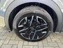 Peugeot 3008 1.2 Hybrid 145 PK Allure | Bouwjaar 2025 | Automaat | Panorama Navigatie | Keyless Entry | Parkeer Camera | Cruise Control | AGR Stoel | Stoelverwarming | Climate Control | LED Verlichting | 19 Inch Lichtmetalen Velgen |