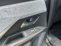 Peugeot 3008 1.2 Hybrid 145 PK Allure | Bouwjaar 2025 | Automaat | Panorama Navigatie | Keyless Entry | Parkeer Camera | Cruise Control | AGR Stoel | Stoelverwarming | Climate Control | LED Verlichting | 19 Inch Lichtmetalen Velgen |