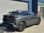 Peugeot 3008 1.2 Hybrid 145 PK Allure | Bouwjaar 2025 | Automaat | Panorama Navigatie | Keyless Entry | Parkeer Camera | Cruise Control | AGR Stoel | Stoelverwarming | Climate Control | LED Verlichting | 19 Inch Lichtmetalen Velgen |