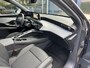 Peugeot 3008 1.2 Hybrid 145 PK Allure | Bouwjaar 2025 | Automaat | Panorama Navigatie | Keyless Entry | Parkeer Camera | Cruise Control | AGR Stoel | Stoelverwarming | Climate Control | LED Verlichting | 19 Inch Lichtmetalen Velgen |