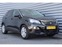 Peugeot 3008 1.2 PURETECH 130PK ACTIVE PACK NAVI / CLIMA / PDC / 17" LMV / CAMERA / BLUETOOTH / CRUISECONTROL / NIEUWSTAAT !!