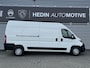 Peugeot e-Boxer 435 L3H2 Zwaar Premium-70KWh 3-Pers. | Navigatie | Camera | Standkachel | Climate control | Betimmering | Parkeersensoren