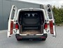 Volkswagen Transporter 2.0 TDI 150 PK AUTOMAAT 6.1 / L2H1 / DUBBEL CABINE / AIRCO / CRUISE / NAVI / TREKHAAK