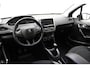 Peugeot 208 1.2 PureTech Blue Lion | Navigatiesysteem full map | Cruise control | Parkeersensor achter | Apple Carplay/Android Auto | Trekhaak |