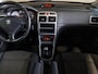 Peugeot 307 1.6-16V Premium / 109pk / Incl nieuwe APK / Cruise Control / Klimaatregeling /