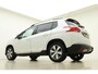 Peugeot 2008 1.2 VTi Allure Pack Premium Plus | Navigatie | Panoramadak | Trekhaak | Lichtmetalen velgen | Climate control | Getint glas