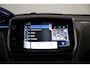 Peugeot 2008 1.2 VTi Allure Pack Premium Plus | Navigatie | Panoramadak | Trekhaak | Lichtmetalen velgen | Climate control | Getint glas