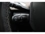 Peugeot 2008 1.2 VTi Allure Pack Premium Plus | Navigatie | Panoramadak | Trekhaak | Lichtmetalen velgen | Climate control | Getint glas