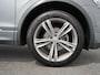 Volkswagen Tiguan Allspace 1.5 TSI Highline Business R-line | Pano | Camera | Leer |