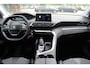 Peugeot 3008 1.2 PureTech Allure / Trekhaak / Navigatie / Parkeerhulp V+A / 18'' / Half leder / Getint glas / Dodehoek / Stoelverwarming / Cruise Control