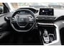 Peugeot 3008 1.2 PureTech Allure / Trekhaak / Navigatie / Parkeerhulp V+A / 18'' / Half leder / Getint glas / Dodehoek / Stoelverwarming / Cruise Control