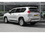 Toyota Land Cruiser 3.0 D-4D 5DR AUT | 7 persoons