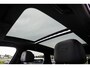 Volkswagen Touareg 3.0 V6 TFSi 4WD R-Line VW-garantie 5jaar / 100.000km | Panoramisch schuifdak | Trekhaak elektrisch | Adaptieve Cruise Control | Leder "Puglia" "R-logo' zwart/ blauwe stikking | 22" Lichtmetalen velgen "Estoril", zwart