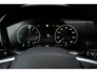 Volkswagen Touareg 3.0 V6 TFSi 4WD R-Line VW-garantie 5jaar / 100.000km | Panoramisch schuifdak | Trekhaak elektrisch | Adaptieve Cruise Control | Leder "Puglia" "R-logo' zwart/ blauwe stikking | 22" Lichtmetalen velgen "Estoril", zwart