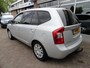 Kia Carens 2.0 CVVT X-tra