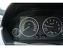 BMW 3-Serie 320I 184PK UPGRADE EDITION ORIGINEEL NEDERLANDS NOV 2012 XENON-LED LEDER SPORTSTOELEN NAVIGATIE ECC AIRCO CRUISECONTROL 18INCH LMV BLUETOOTH PARKEERSENSOREN ENZ...