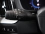 Volvo XC60 2.0 T6 Plug-in hybrid AWD R-Design | Trekhaak Electr. | Sportstoelen | Harman-Kardon | 360° Camera | Panoramadak | Standverwarming |