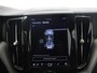 Volvo XC60 2.0 T6 Plug-in hybrid AWD R-Design | Trekhaak Electr. | Sportstoelen | Harman-Kardon | 360° Camera | Panoramadak | Standverwarming |