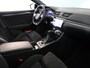 Skoda Superb Combi 1.5 TSI ACT Sportline Business 150 pk Automaat (DSG) | Navigatie | Panoramadak | Parkeersensoren | Achteruitrijcamera | Adaptieve cruise control | Stoelverwarming V+A |
