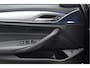 BMW 5-Serie Touring 520i High Executive | M-PAKKET | PANO | HUD | CAMERA | LED | DAB |
