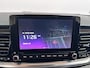Kia Stonic 1.0 T-GDi MHEV 100pk DynamicLine Two Tone | Navigatie | Camera | All season | Trekhaak